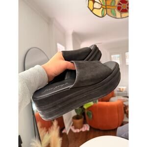 Free people Harbor black platform slip on sandals- size 7.5